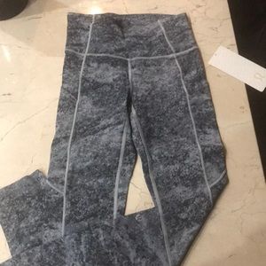 Lululemon Fast and Free Leggings NWT!
